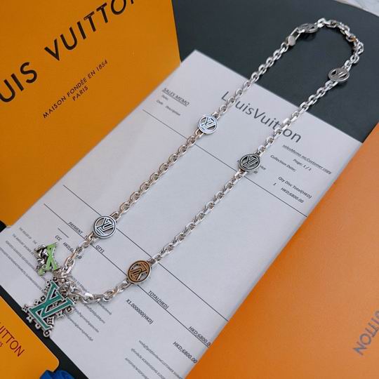 LV Necklace 11lyh641